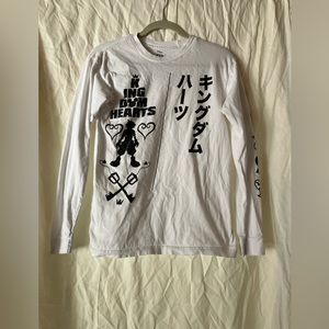 Kingdom hearts long sleeve t-shirt unisex size small, silhouette